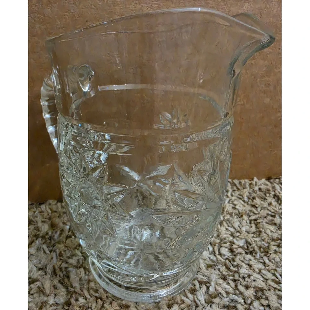 Vintage Anchor Hocking Prescut Glass Pitcher Star of David‎ Starburst 16oz Pint